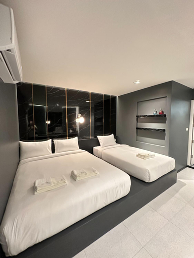 Bedroom 15