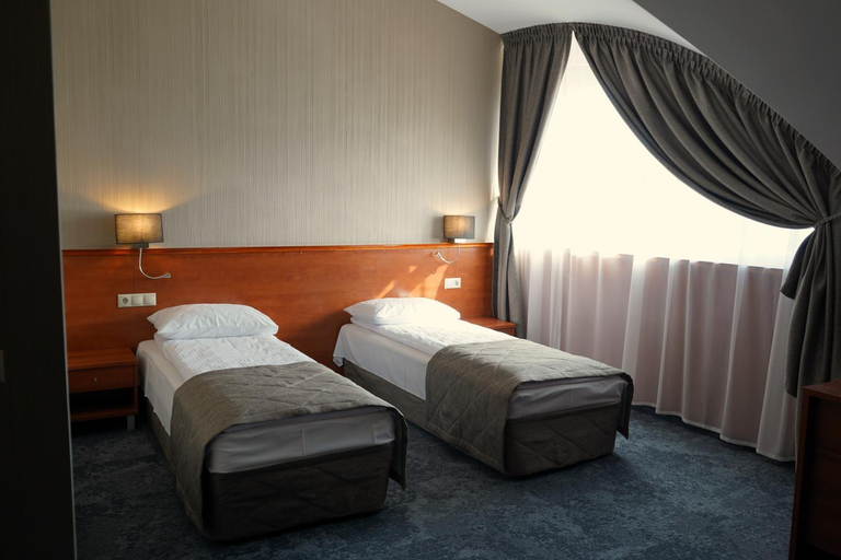 Bedroom 3, Porto Hotel, Plungės