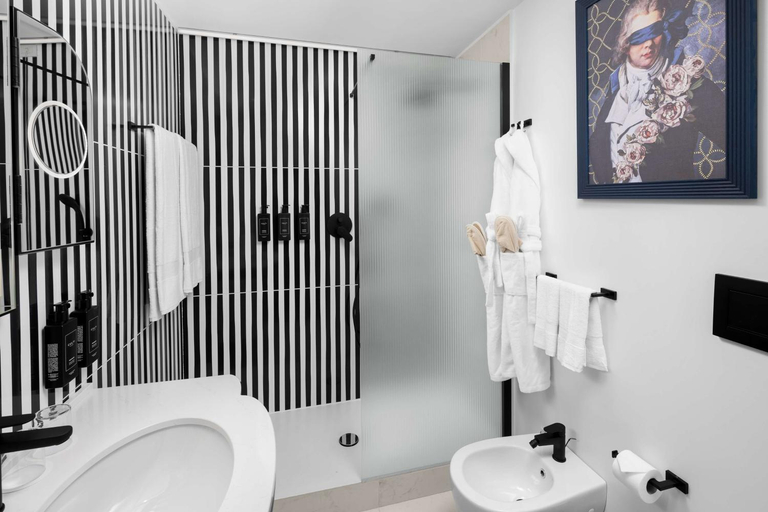 Bathroom 4, Anglo American Hotel Florence, Curio Collection by Hilton, Florence