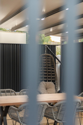 Garden 2, SithoniaRS Luxury Ground Floor Apartment With Private Garden, Central Macedonia