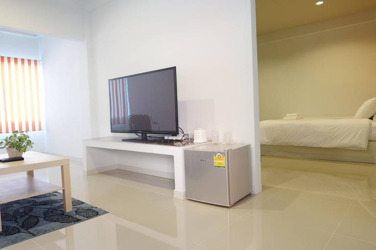 Bedroom 13