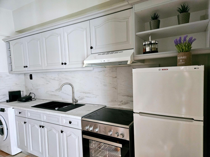 Kitchen 2, Vesta House, Epirus
