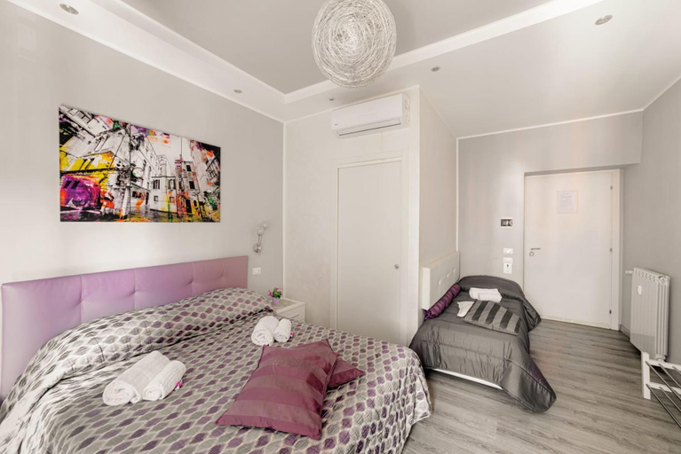 Bedroom, Smart Holidays Roma B&B, Rome