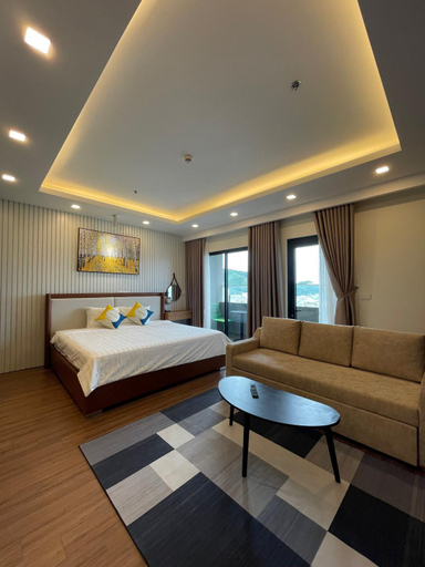 Bedroom 8