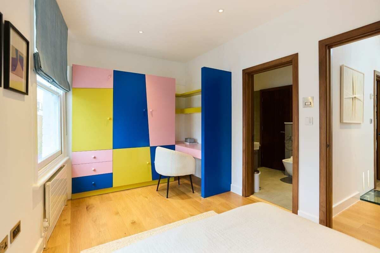 Bedroom 2, The Hamilton Gardens Hideaway - Modern 4bdr Home With Garden, London
