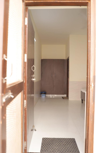 Bedroom, Radha Madhav Ashram Vrindavan, Mathura
