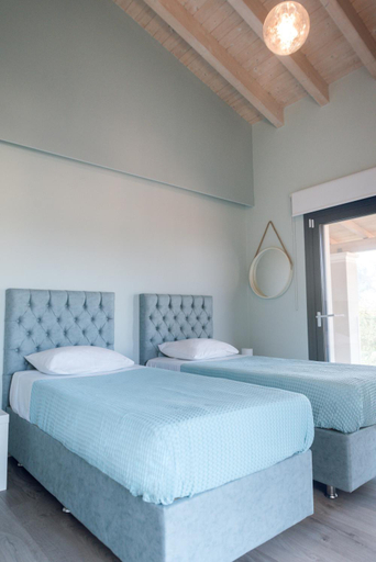 Bedroom 2, Carpe Diem Moursia House, Ionian Islands