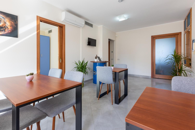 Others 5, Galaxy Room Sardinia, Cagliari