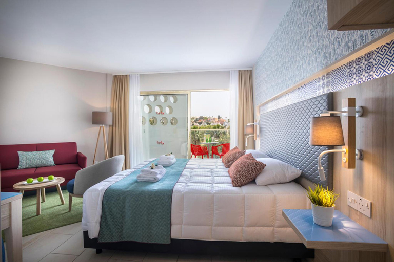 Bedroom 3, Leonardo Laura Beach & Splash Resort