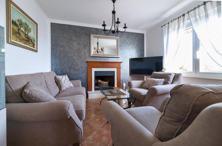 3, Villa Anima, Stanici, near Omis, Omiš