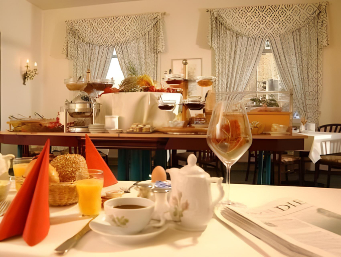 Food & Drinks 3, Hotel Blumlage                                                                             , Celle