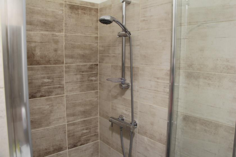 Bathroom 4, Lorf Hostel & Apartments, Kraków City