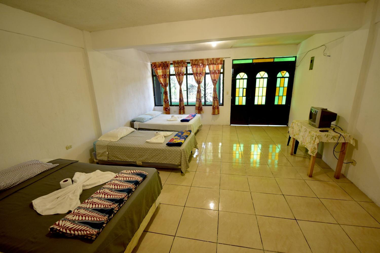 Others 5, CASA EL ROBLE, San Juan La Laguna