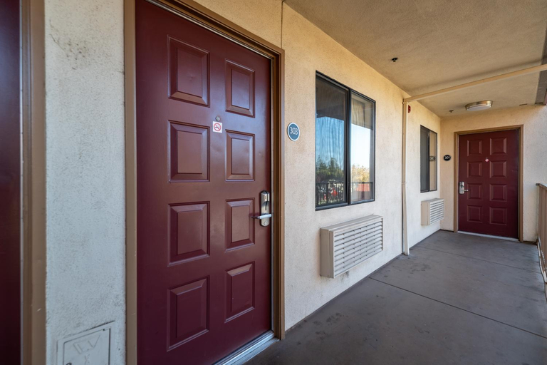 Others 5, California Inn and Suites, Sacramento