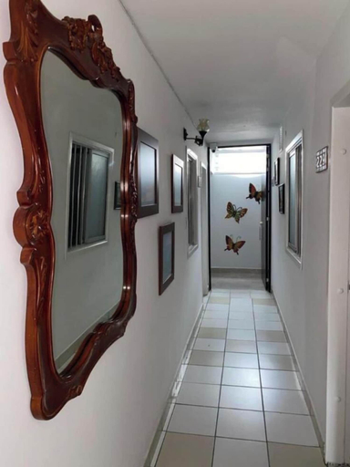 Others 3, Hotel houston, Bucaramanga