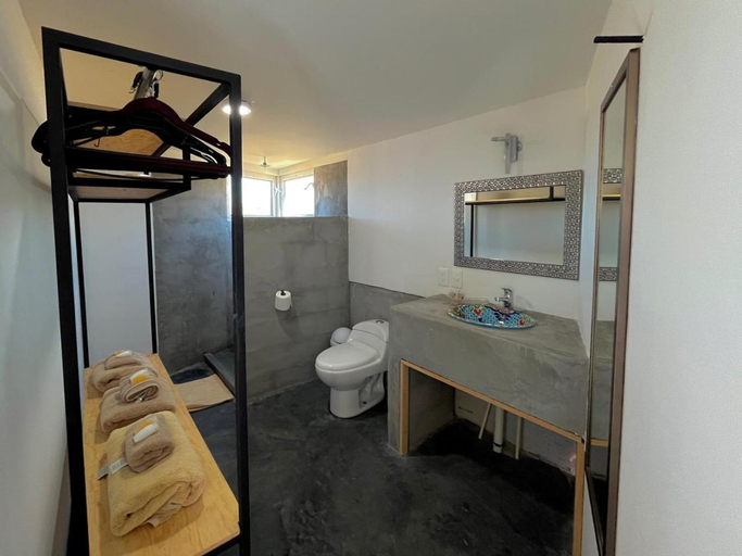 Bathroom 5, EXPERIENCE, La Paz
