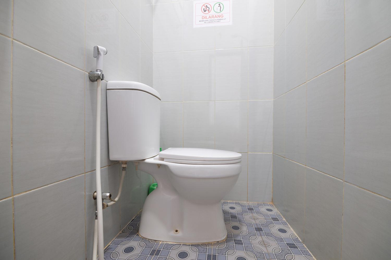 Bathroom 6