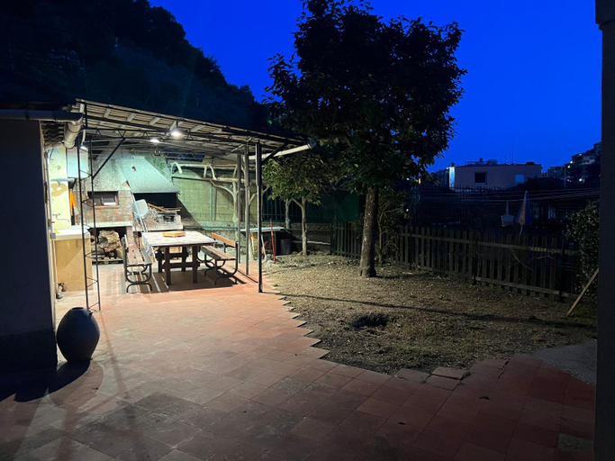 Casa DALLA NONNA, Genova