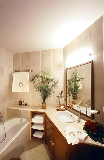 Bathroom 3, Kalimera Archanes Village, Crete