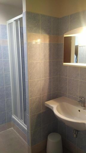 Bathroom 3, Volha, Praha 4