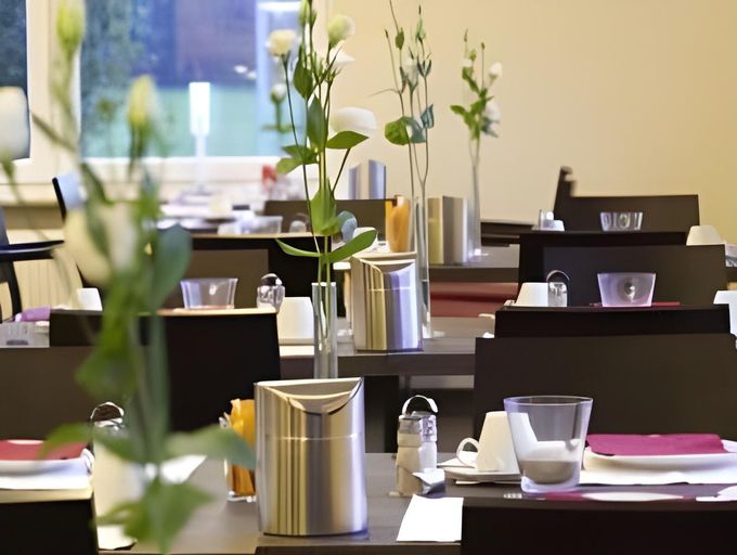 Food & Drinks 3, Hotel Bloemfontein, Leer