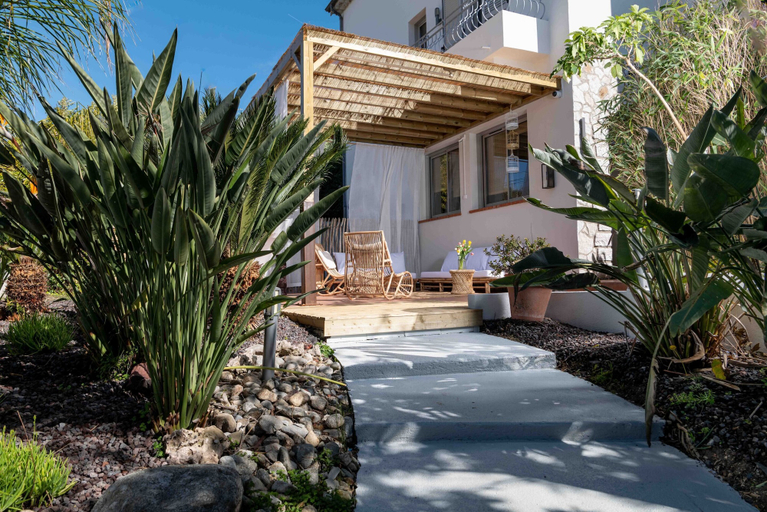 Exterior & Views 2, Furnished Studio La Jungle Suite, Mandara Beach, Alpes-Maritimes