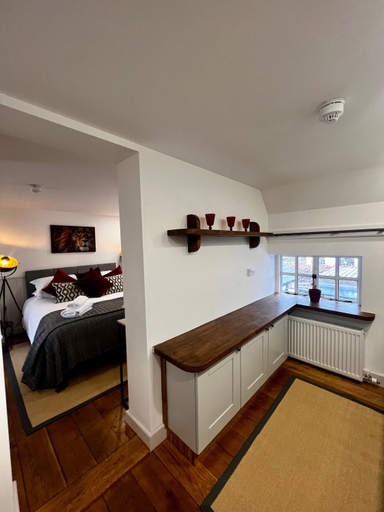 Bedroom, The Lion, Tredington, Warwickshire