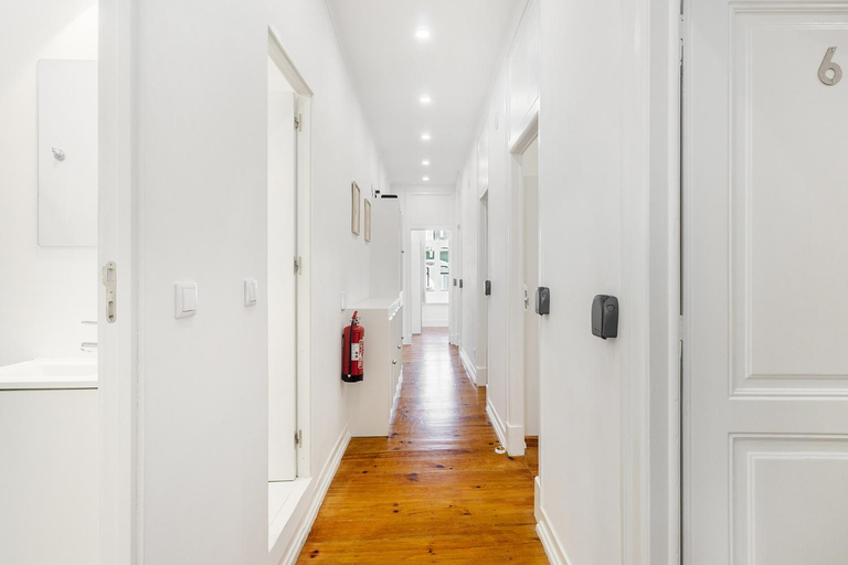 Others 3, WHome Modern Nomad Hub Stylish Spaces for Remote Living, Lisbon