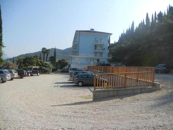 Others 5, Residence Marina, Trento