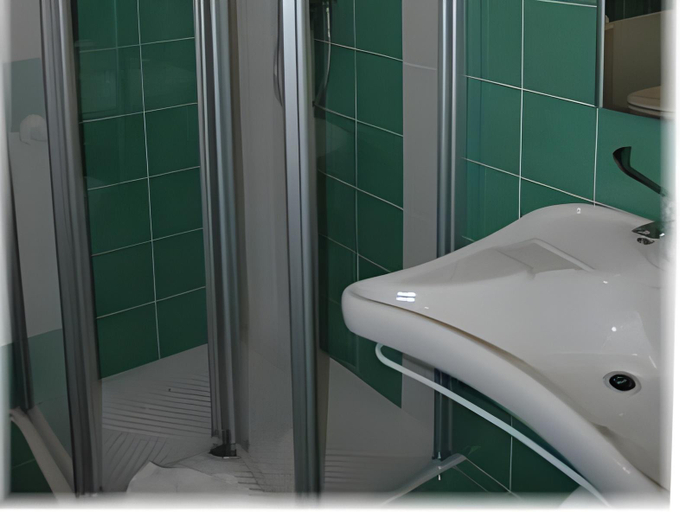 Bathroom 3, Hotel Fiera, Bolzano