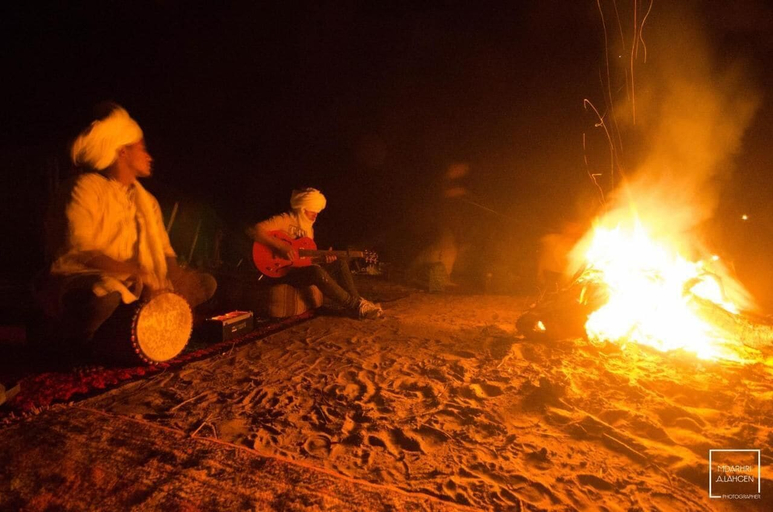 Others 4, Bivouac joudour sahara, Ouarzazate