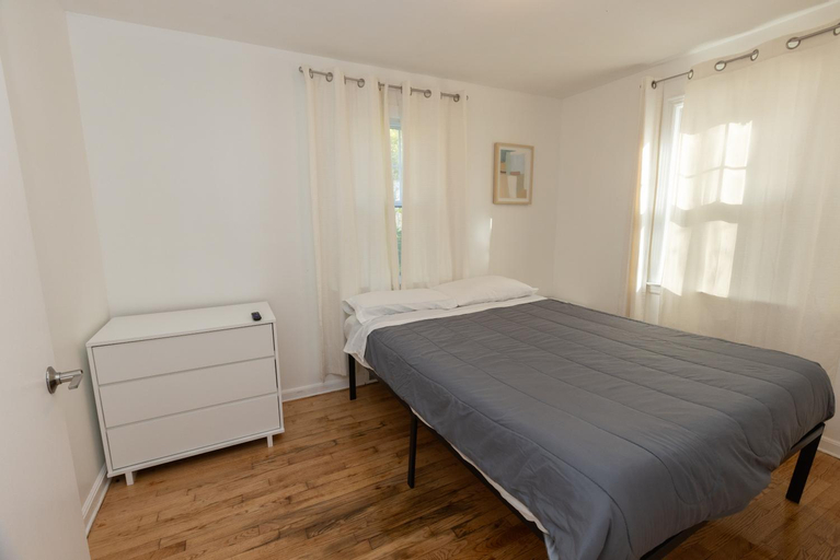 Bedroom 11
