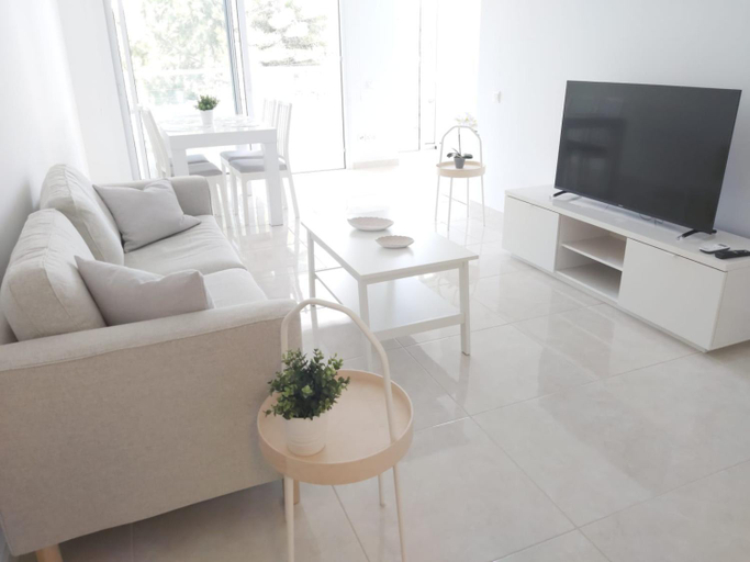 Others 5, Dinglis Residences 31, Larnaca
