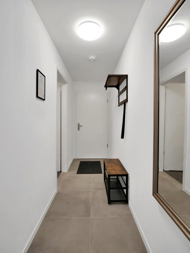 Others 2, INhome Studio Apartment - Kuche - Parken - TV, Schwäbisch Hall