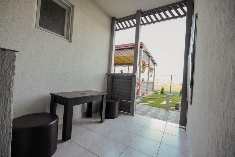 Others 5, Biama House, Costinesti
