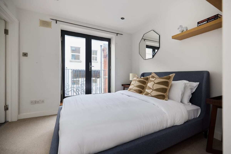 Bedroom 2, The Shoreditch Retreat - Inviting 2bdr Apartment, London