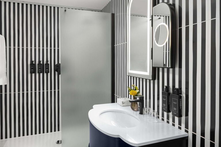 Bathroom 4, Anglo American Hotel Florence, Curio Collection by Hilton, Florence