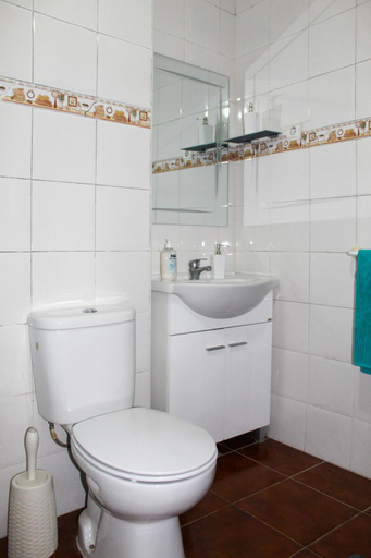 Bathroom 3, Vieira Rooms Natural Pools, Ponta Delgada