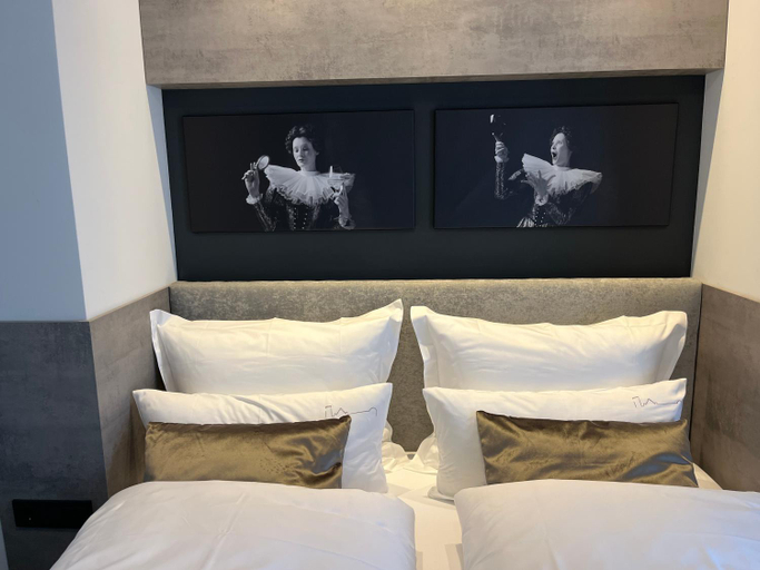 Bedroom 4, Boutiquehotel Burg Adenbach & Alter Weinbau, Ahrweiler