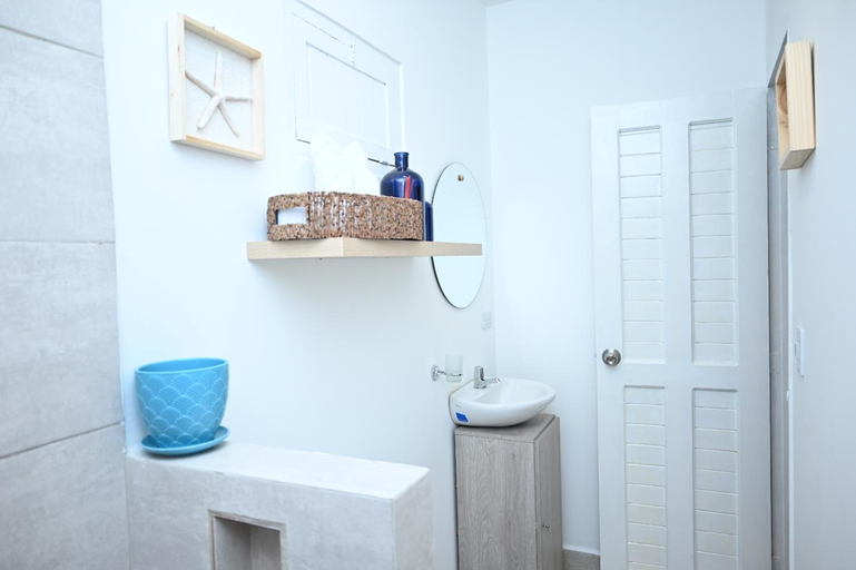 Bathroom 3, Quinta del Mar Crystal Beach, San Onofre