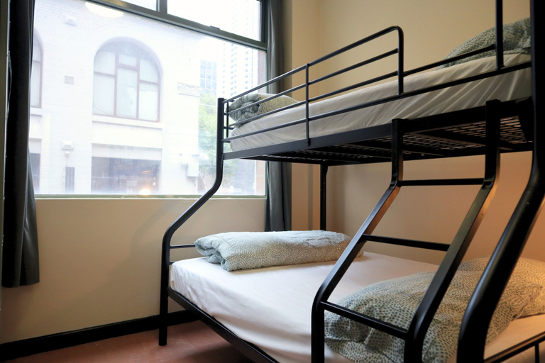 Bedroom 3, Melbourne city backpackers, Melbourne