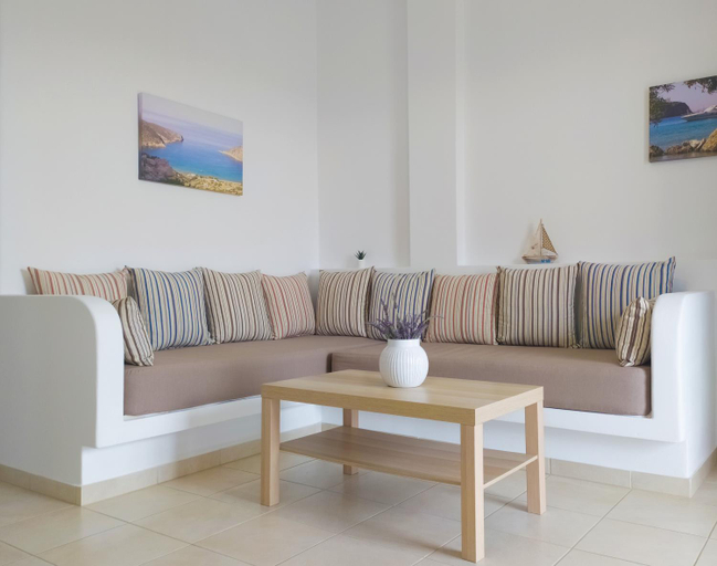 Others 2, George's Place Sifnos - apartments, South Aegean