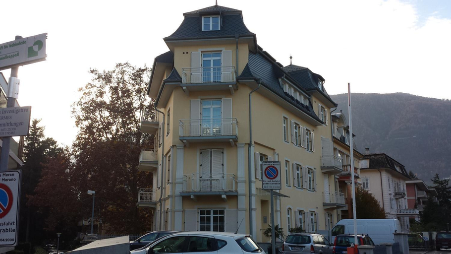 Others 5, Manzoni Rooms, Bolzano