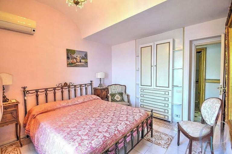Bedroom 4, Villa Costa degli Dei, Salerno