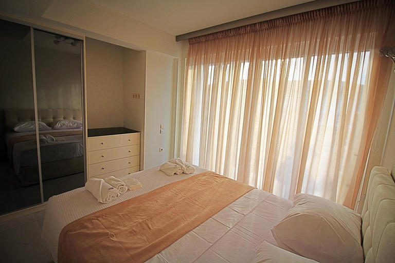 Others 2, Sky Rays Luxury Apartments, Central Macedonia