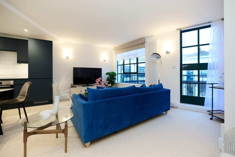 Others 4, The Melbray Escape - Trendy 2bdr Apartment, London