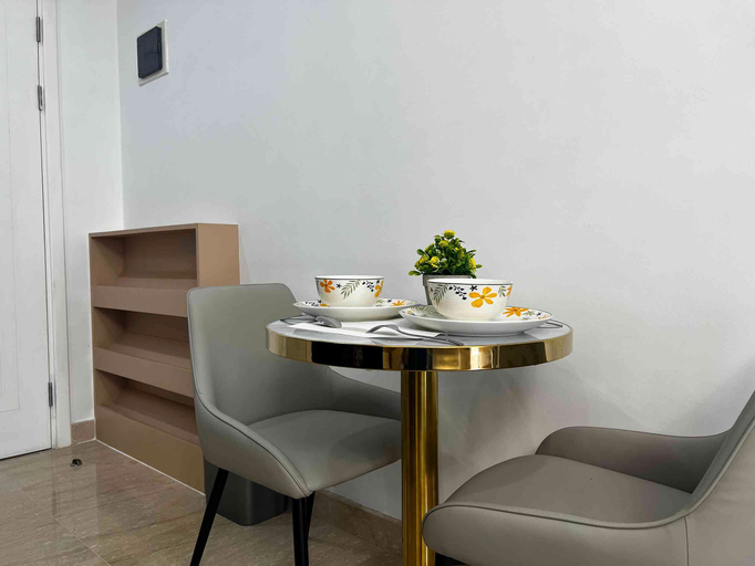 Dining Room 5
