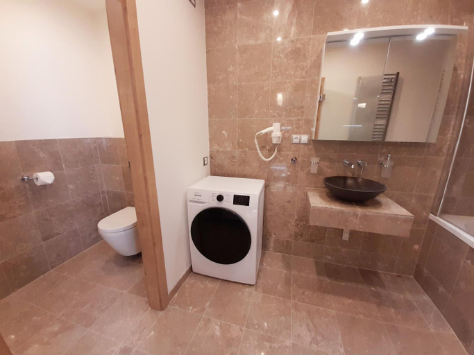 Bathroom 3, Residence Marianska, České Budějovice