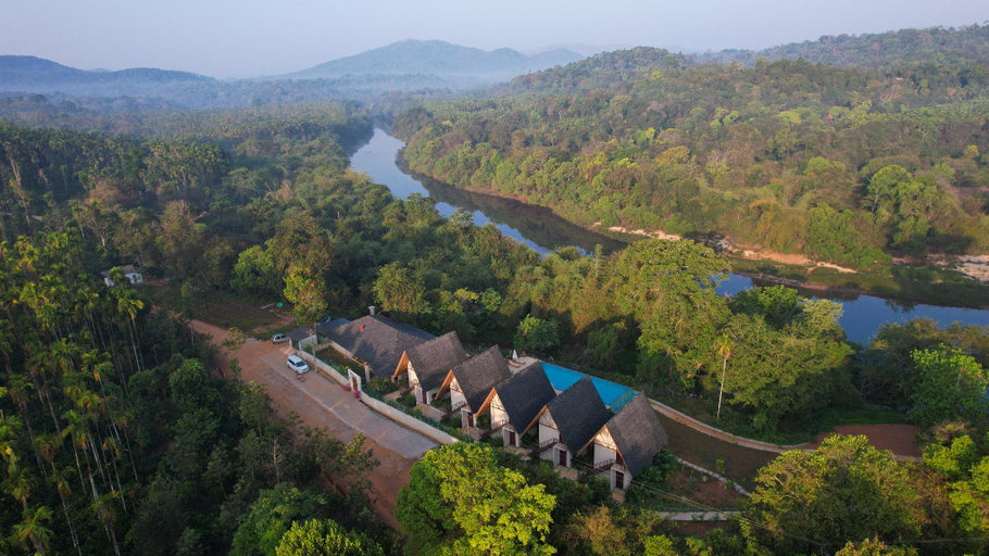 Others 4, villa wodeyarmutt by the river, Chikmagalur