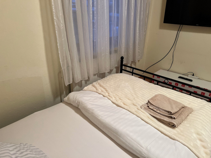 Bedroom 3, HS Hotel, Hamburg